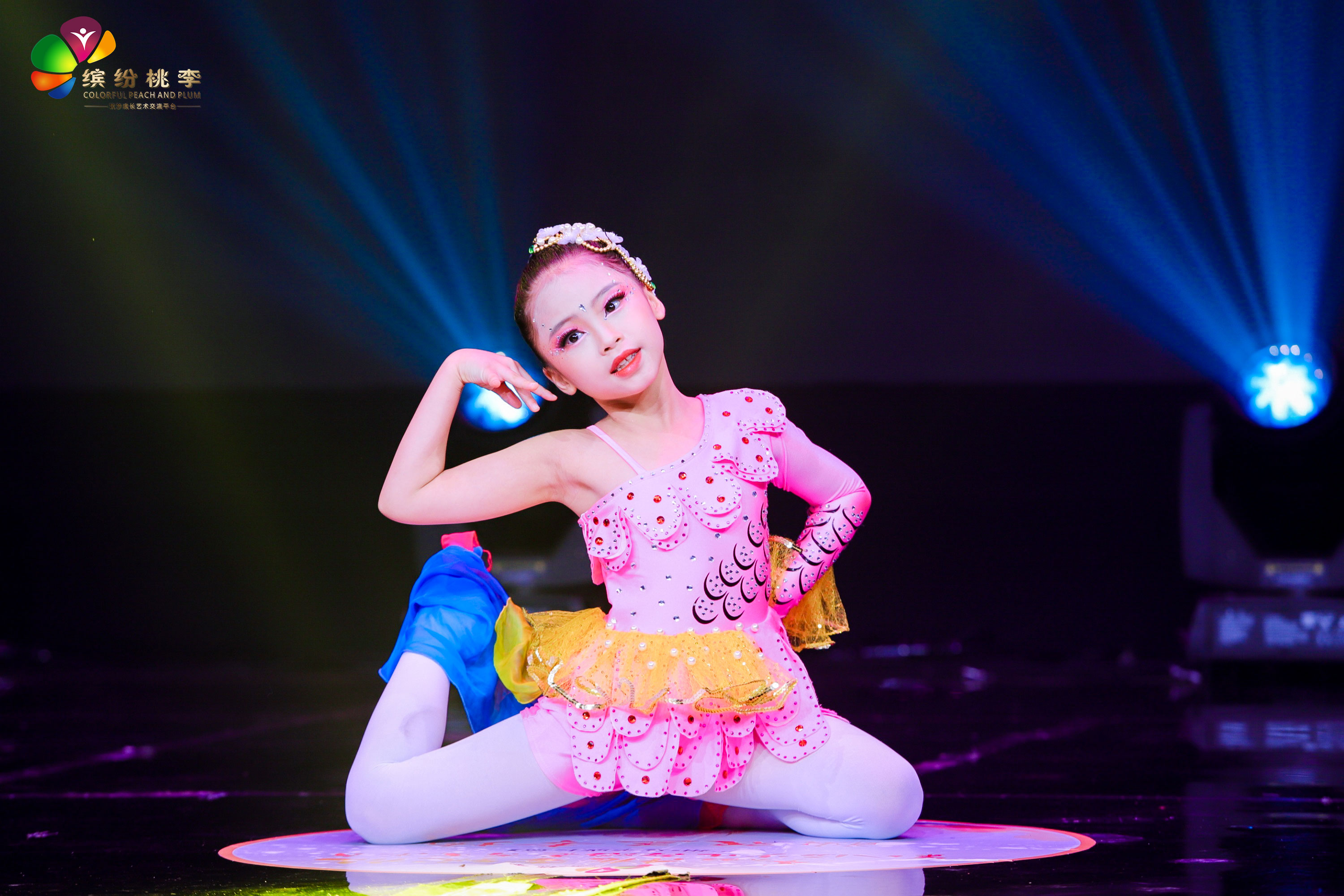 加长版小苹果舞蹈儿童版(小苹果儿童舞蹈简单版)-第3张图片-有道翻译官网